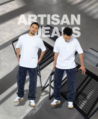 ARTISAN Carpenter szabás, világos mosott fekete, zsebek a megfelelő helyeken. Szabadság, stílusveszteség nélkül. Elérhető...